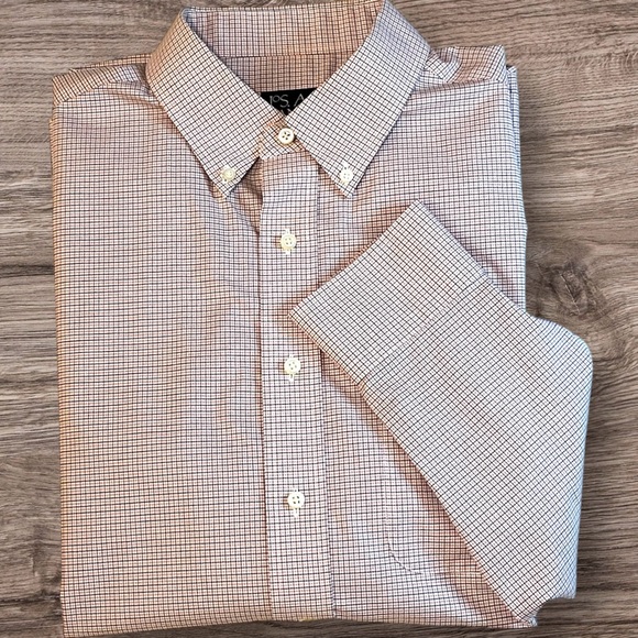 Jos. A. Bank Traveler’s Collection Large
Orange Blue Plaid Classic Fit - Picture 1 of 8